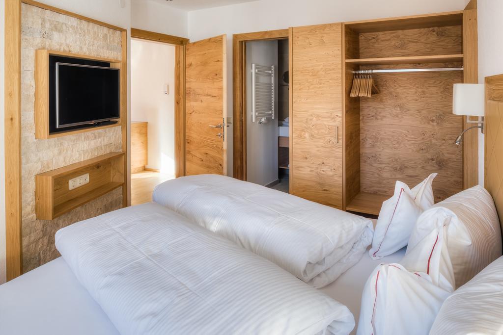 Bischoferhaus Apartamento Serfaus Quarto foto
