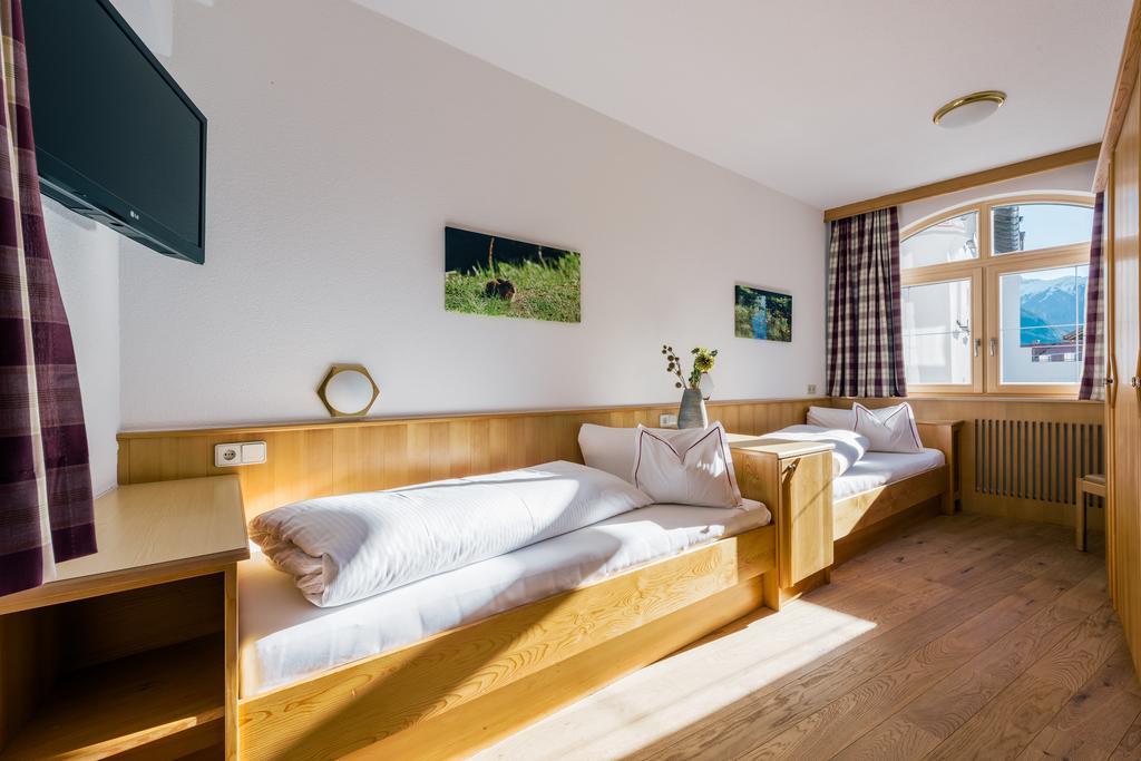 Bischoferhaus Apartamento Serfaus Quarto foto